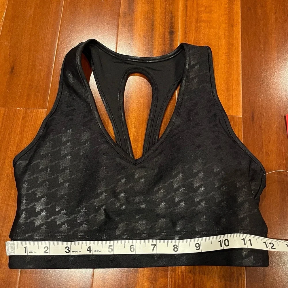New NWT‎ Carbon38 Black Sports Bra Racerback Printed Pattern Active Athletic XS